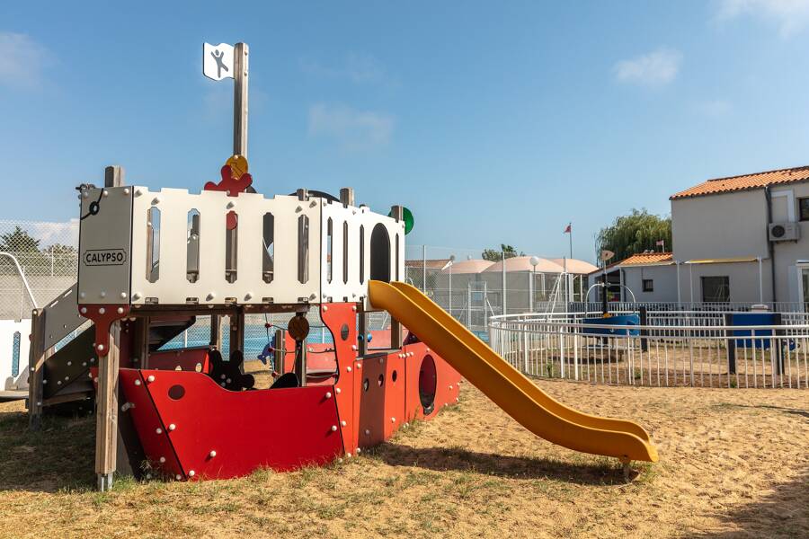 Camping Bel - Camping 4* di La Tranche Sur Mer - regione Paesi-Della-Loira - Photo 1