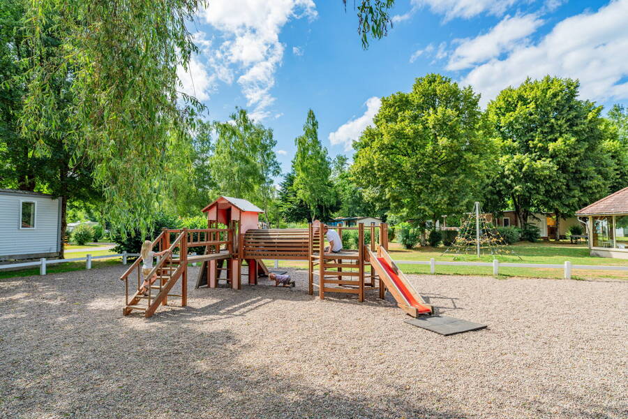 Camping Val de Bonnal - Camping 5* di Bonnal - regione Franca Contea - Photo 1