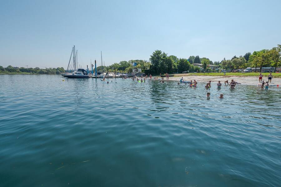 Camping Lido di Verbano - Camping 3* de Castelletto Ticino - región Piamonte - Photo 1