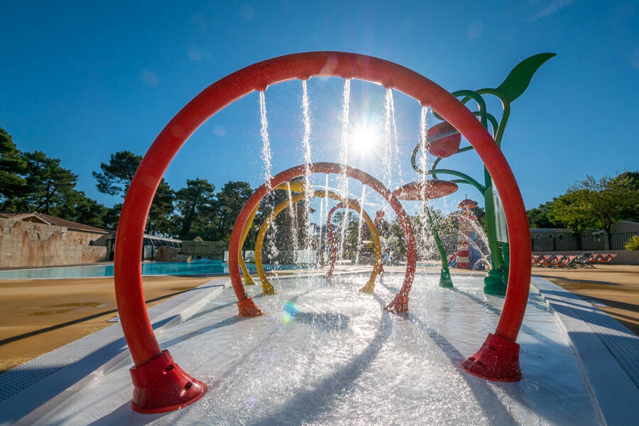 Camping Palmyre Loisirs - Camping 4* di Les Mathes - regione Poitou-Charentes - Photo 1