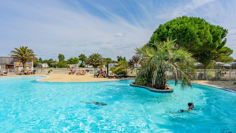 Camping Marvilla Parks - La Baie du Kernic — photo : campinglabaiedekernic.com