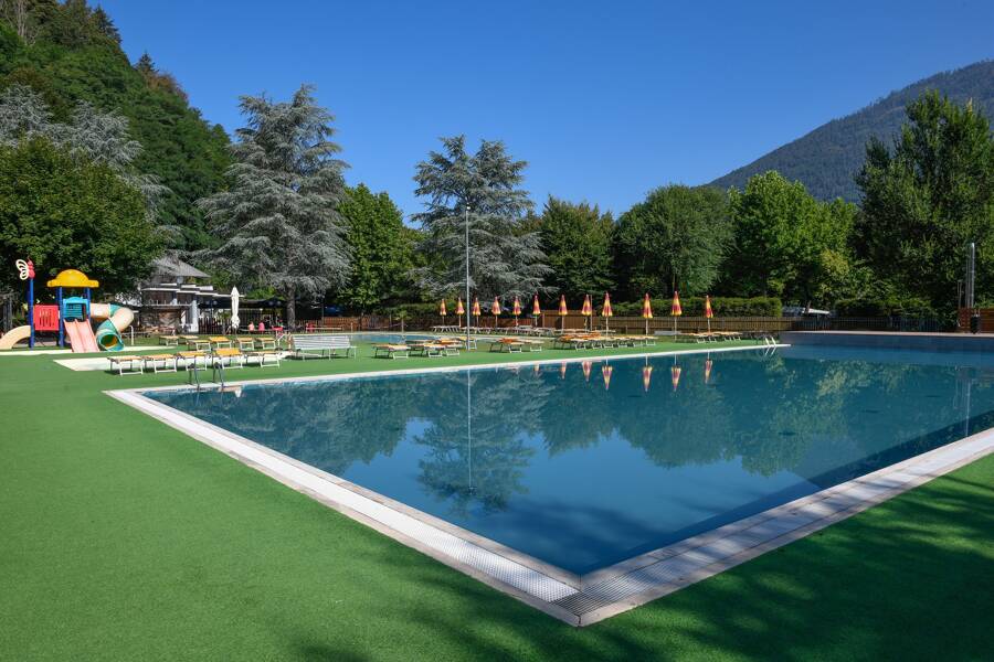 Camping Due Laghi levico - Camping 4* di Levico Terme - regione Trentino-alto adige - Photo 0