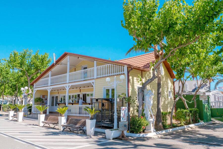 Camping Playa Tropicana - Camping 4* de Alcossebre Castellon - región Costa del Azahar - Photo 2