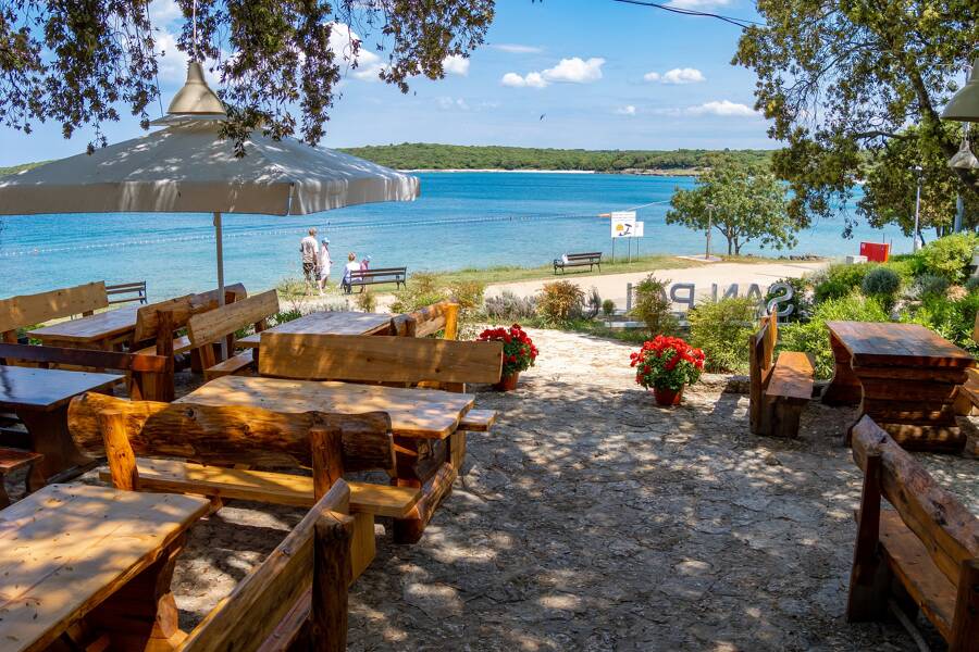 Camping Mon Perin di Bale - regione Istria - Photo 2