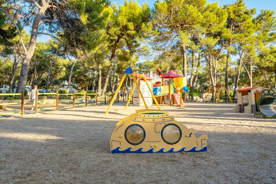 Camping Poljana - Camping 4* de Mali Losinj - región Kvarner - Photo 1