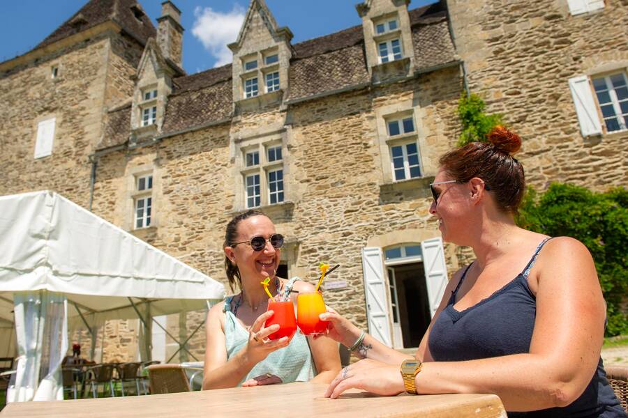 Camping Château du Gibanel - Camping 4* de Argentat - región Lemosin - Photo 2