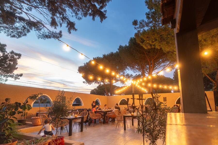 Camping Le Hameau des Pins, La Moutonne - Camping 3* de La Crau - región Provenza Costa Azul - Photo 2