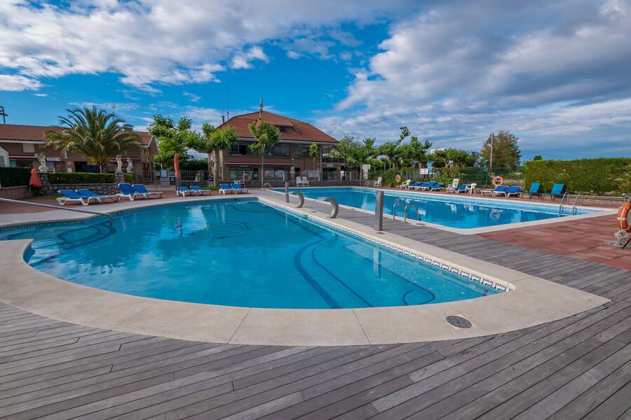 Camping Playa Joyel - Camping 4* de Noja - región Cantabria - Photo 0