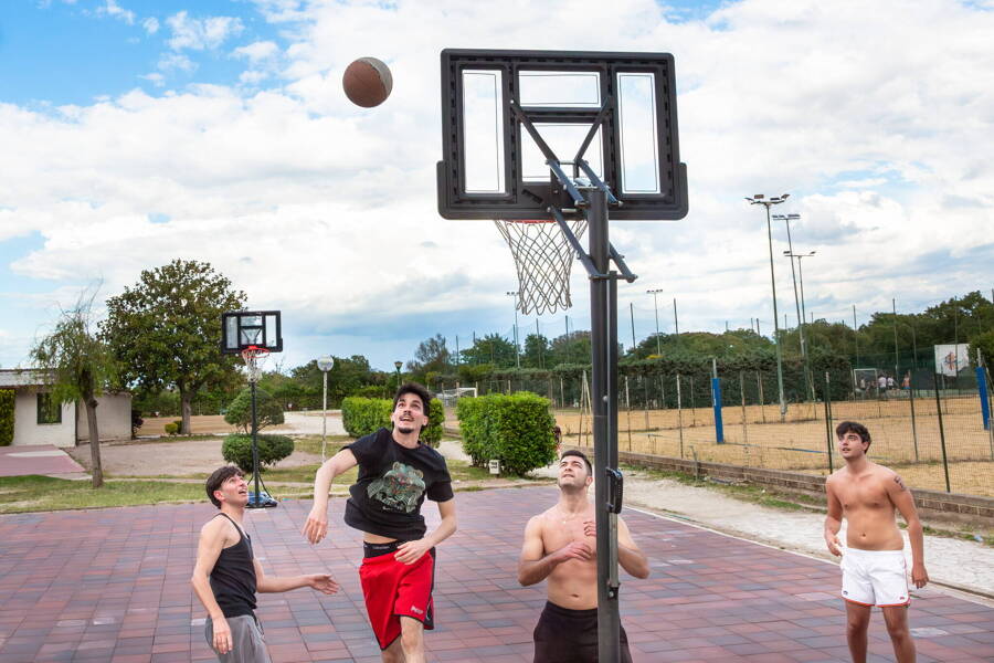 Camping Hu Fabulous Village - Camping 4* di Roma - regione Lazio - Photo 1